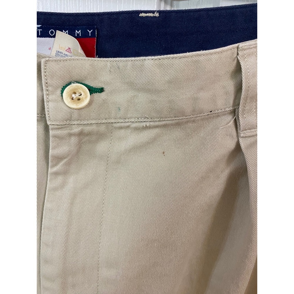 Tommy Hilfiger Chinos Mens 38x32 Tan Pleated Relaxed Fit‎ Cotton Khaki Pants - Picture 3 of 9